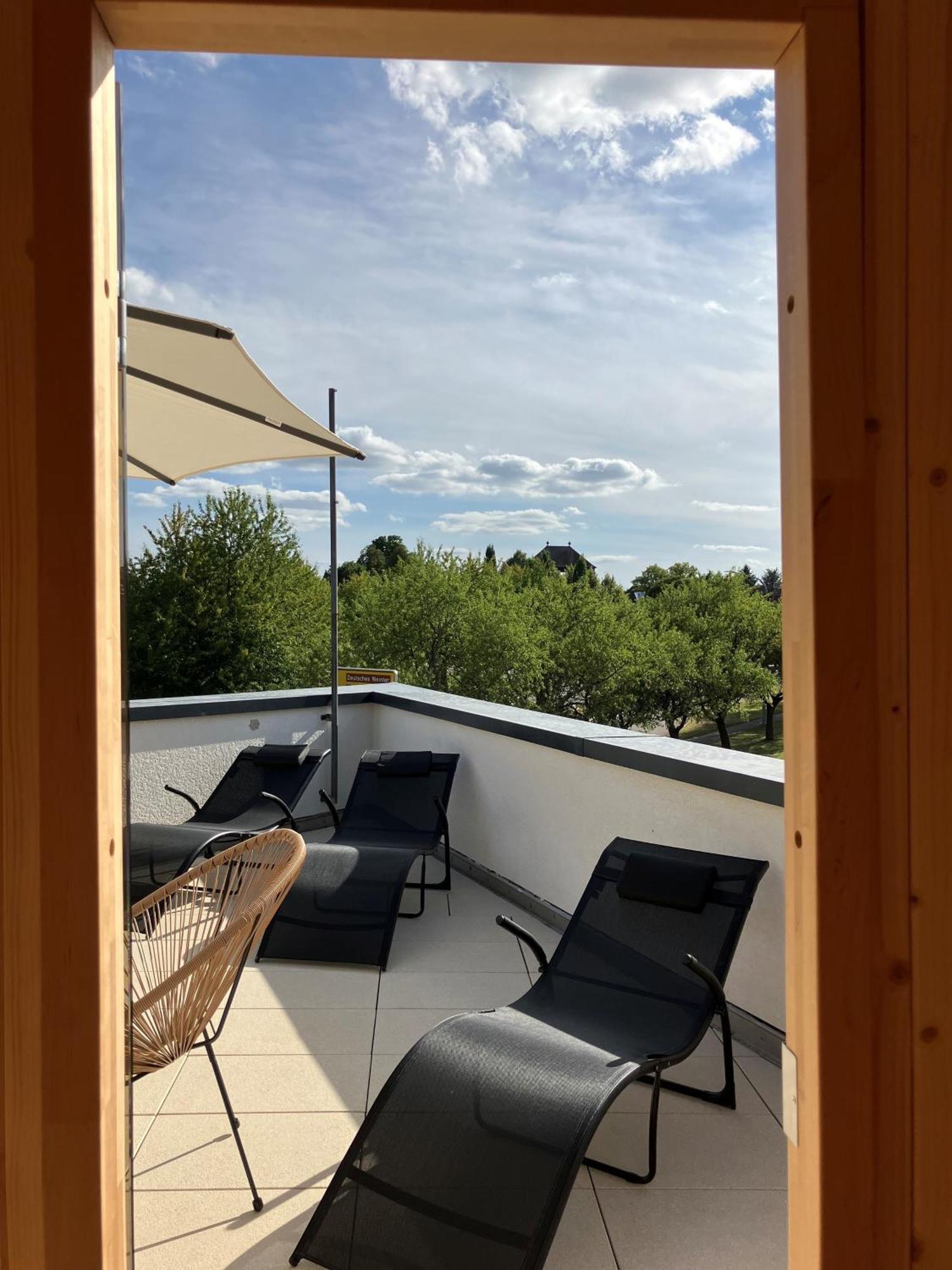 Amelie No 3 Hotel & Appartements Schweigen-Rechtenbach Luaran gambar